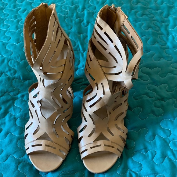 Forever -Cream heel sandals - Picture 10 of 14